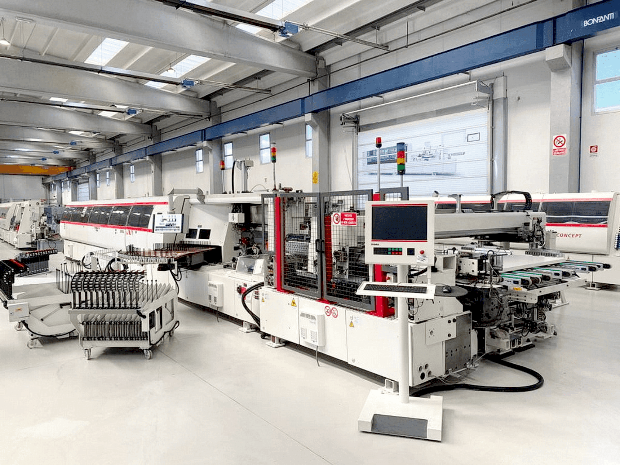 Вид станка IMA NOVIMAT LASER System/I/R75/1110/R3 спереди