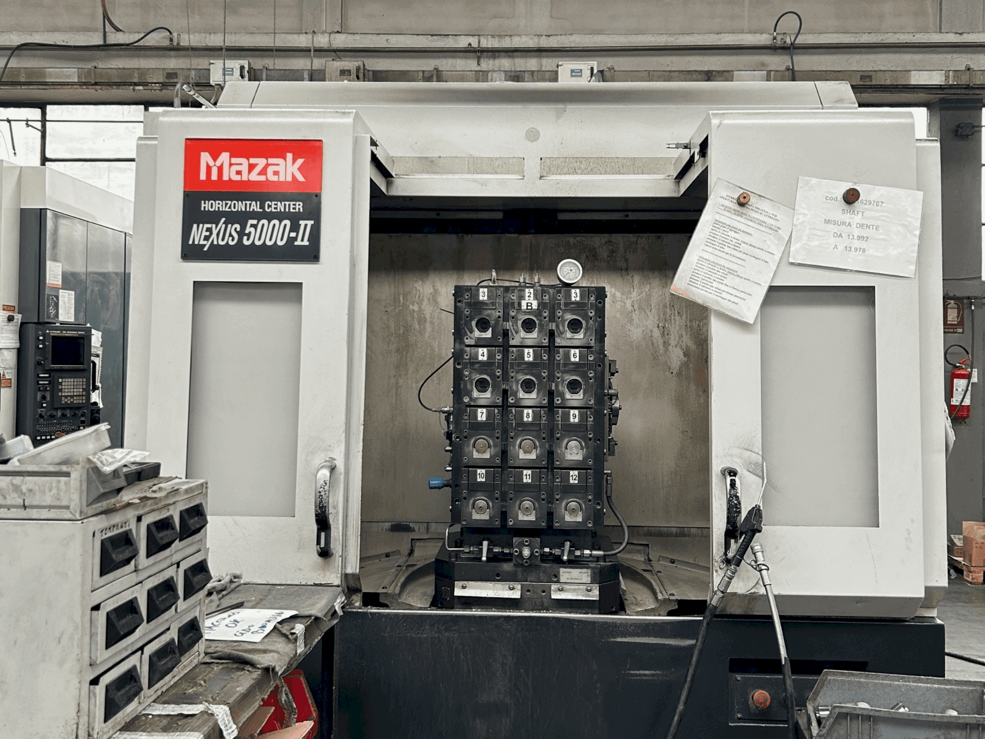 Вид станка Mazak NEXUS 5000 II спереди