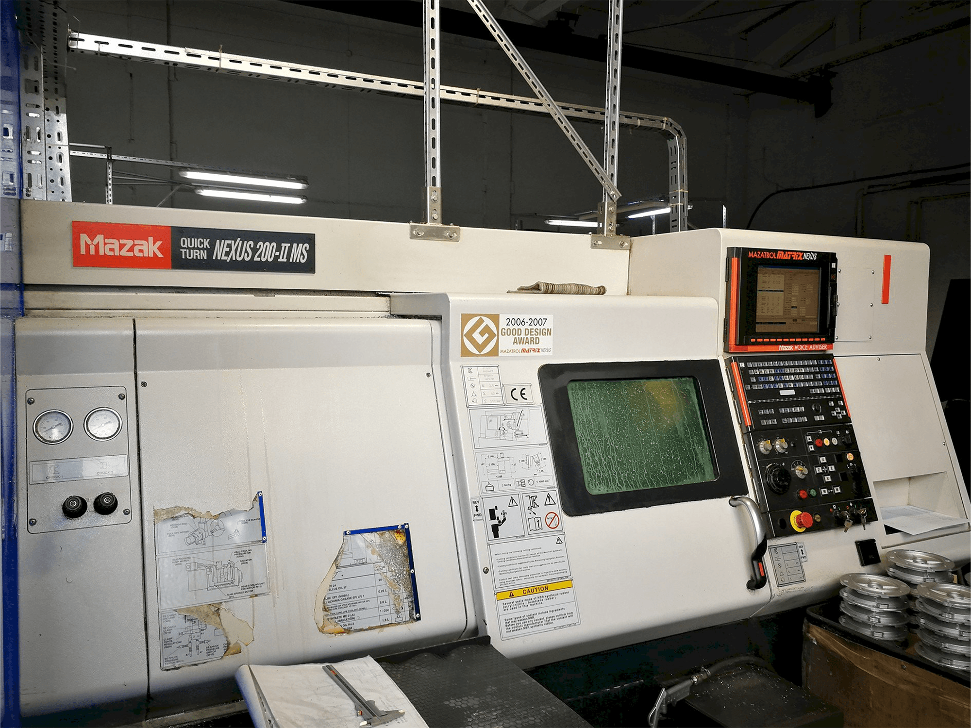 Вид станка Mazak Quick Turn Nexus 250-II MS спереди