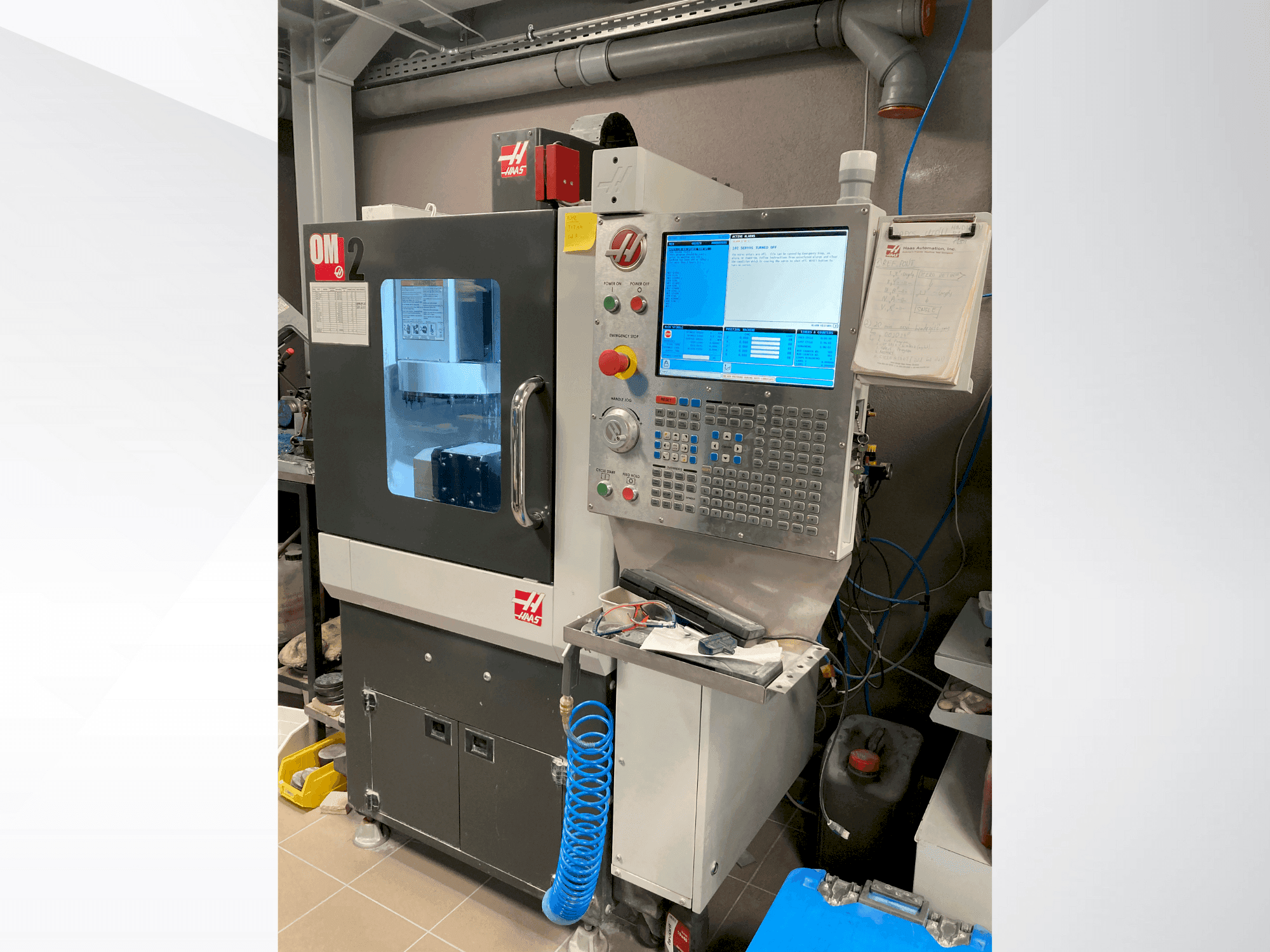 Вид станка HAAS OM-2A спереди