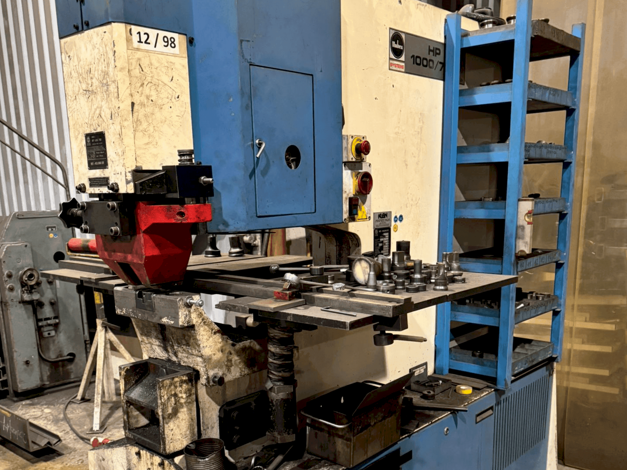 Вид станка KLEIN HP 1000/760 спереди