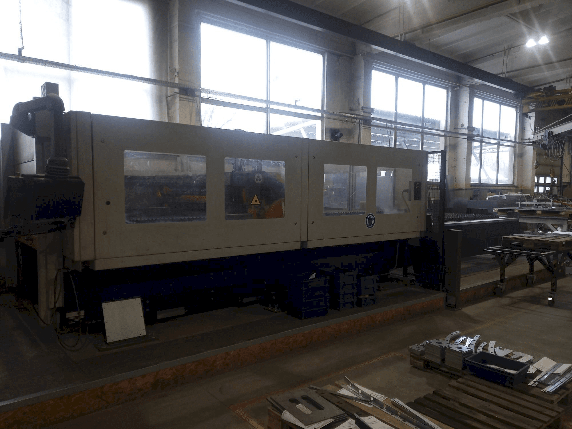 Вид станка Bystronic Bysprint 3015 спереди