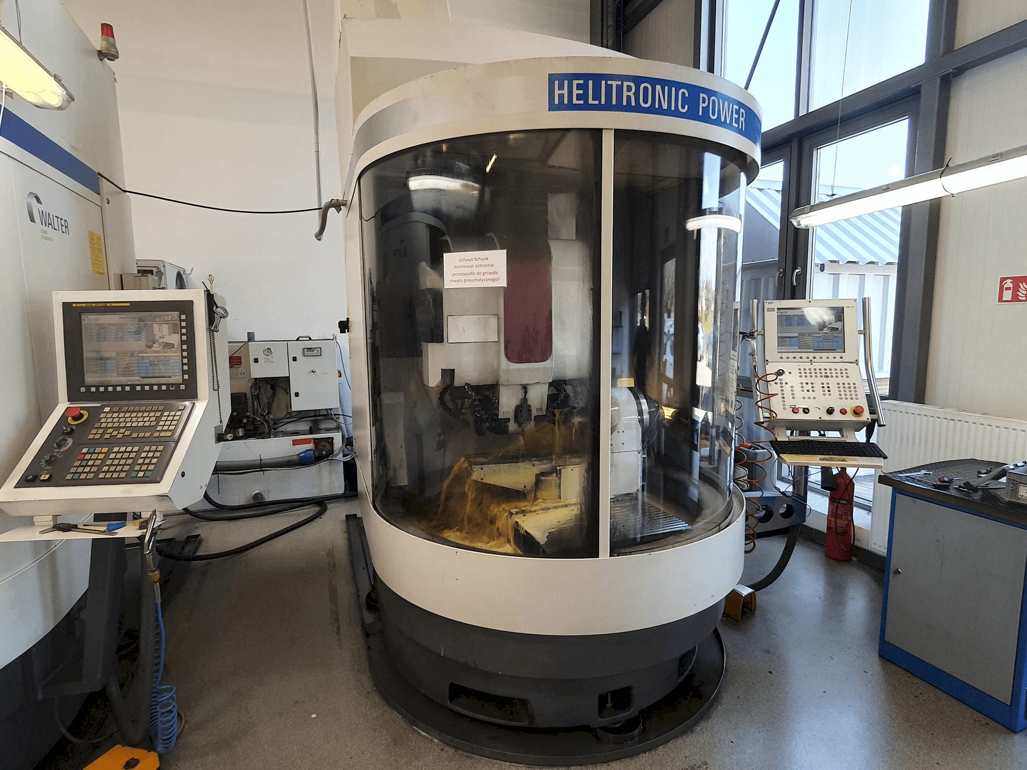 Вид станка Walter Helitronic Power спереди
