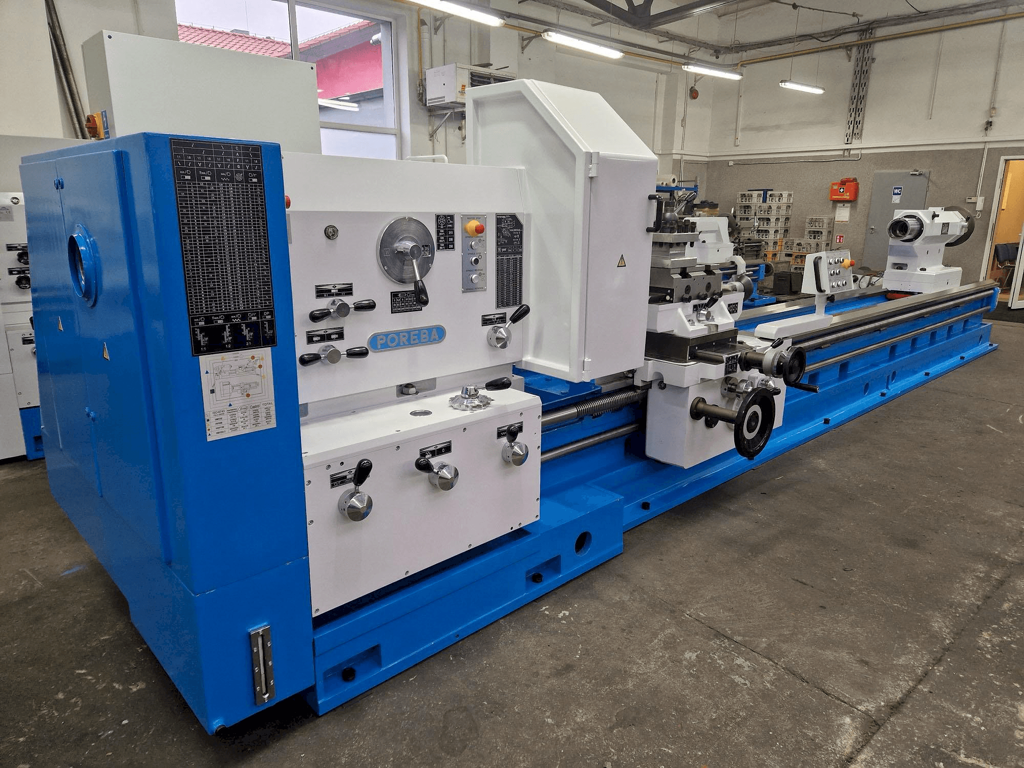 Вид станка с Poreba TRP-115B3 x 5000 правой стороны