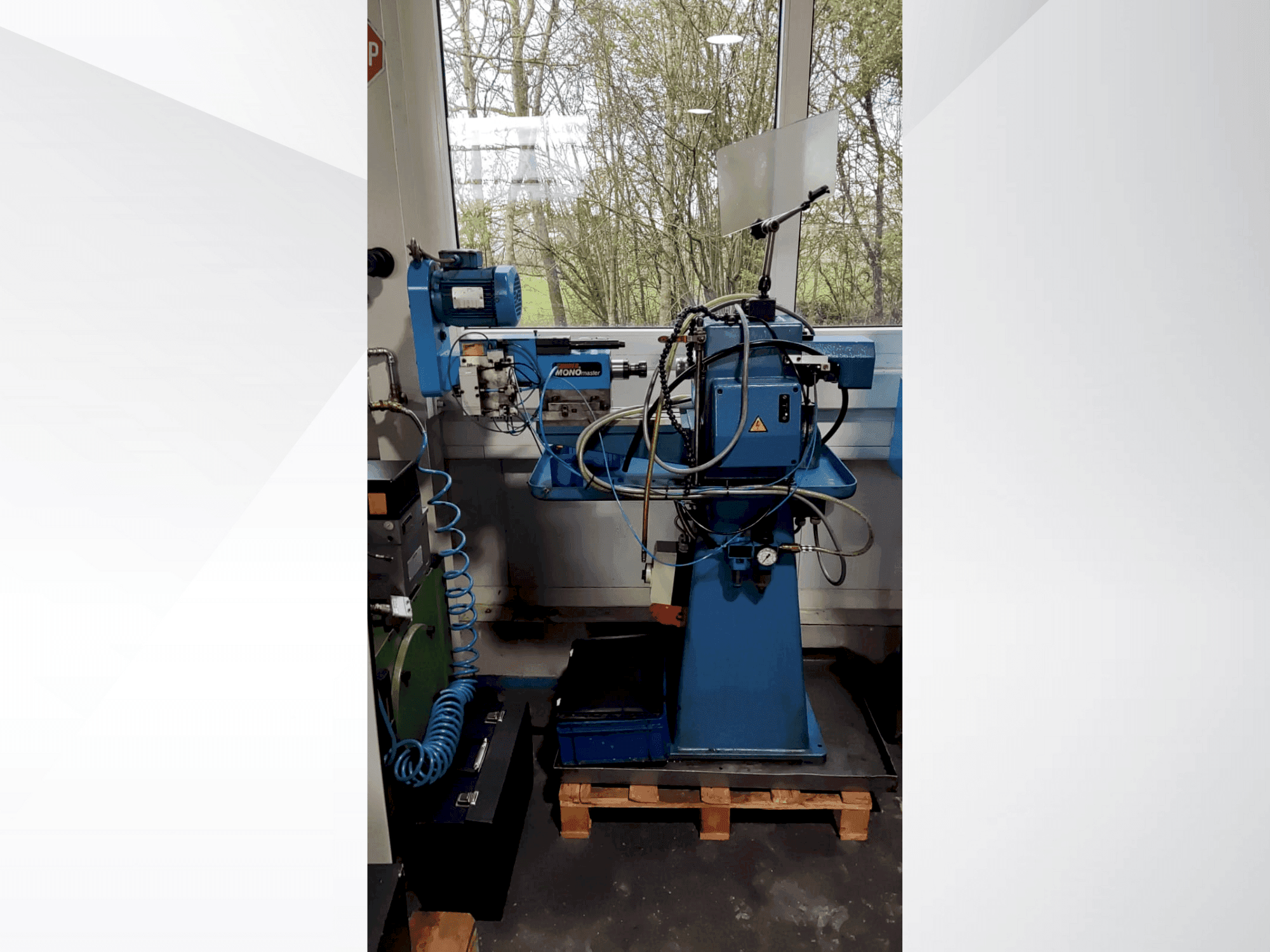 Вид станка Scherer - Feinbau PM1-FZ спереди