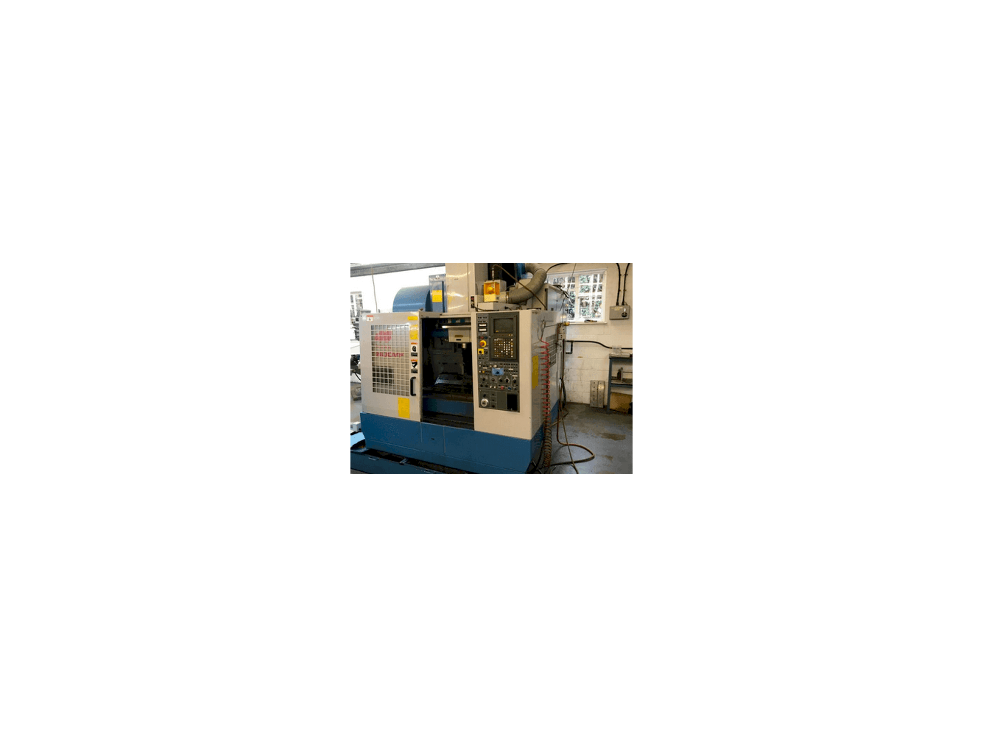 Вид станка Matsuura MC 600 VF спереди