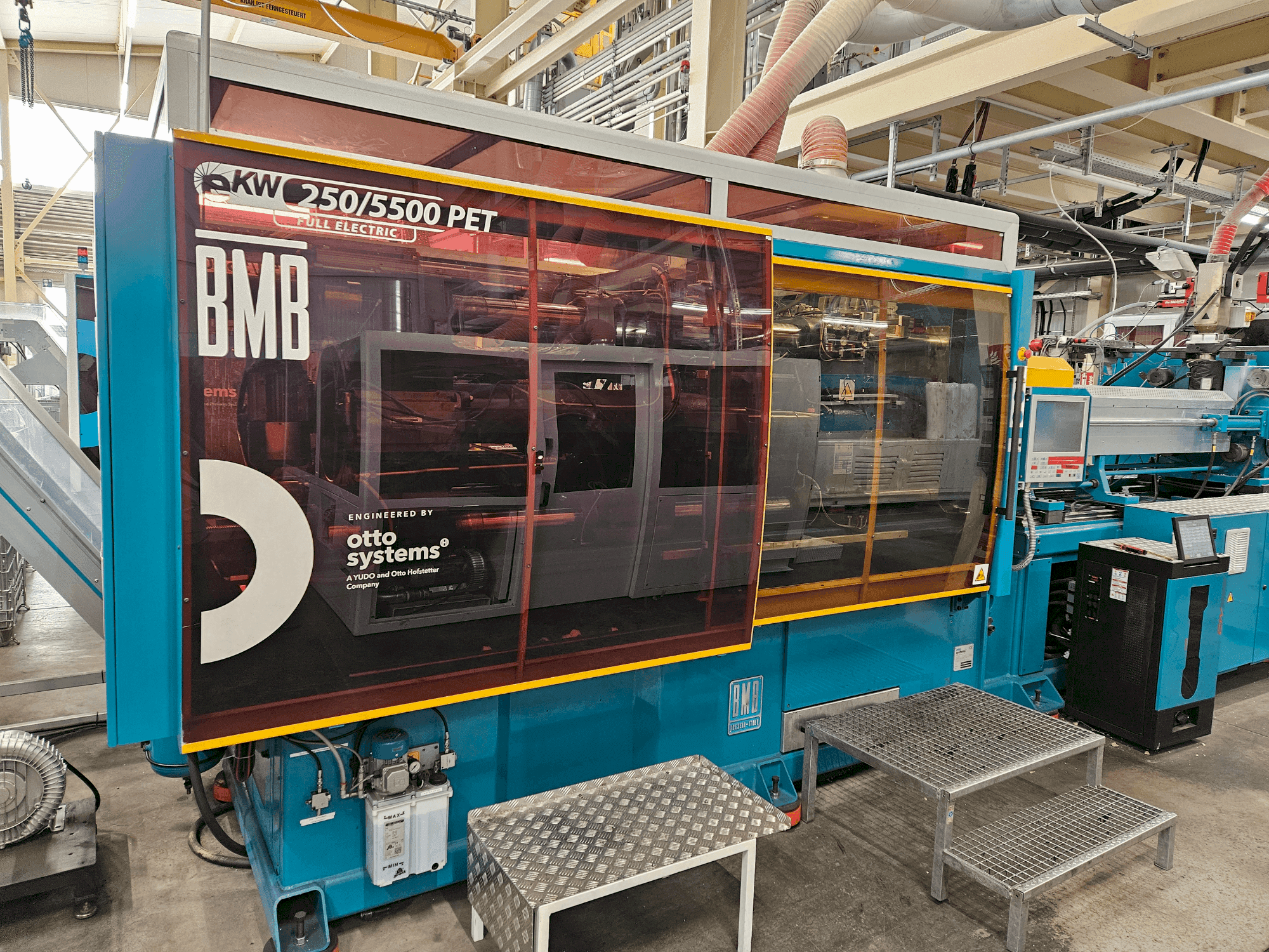 Вид станка Otto Systems eKW 250/5500 PET спереди