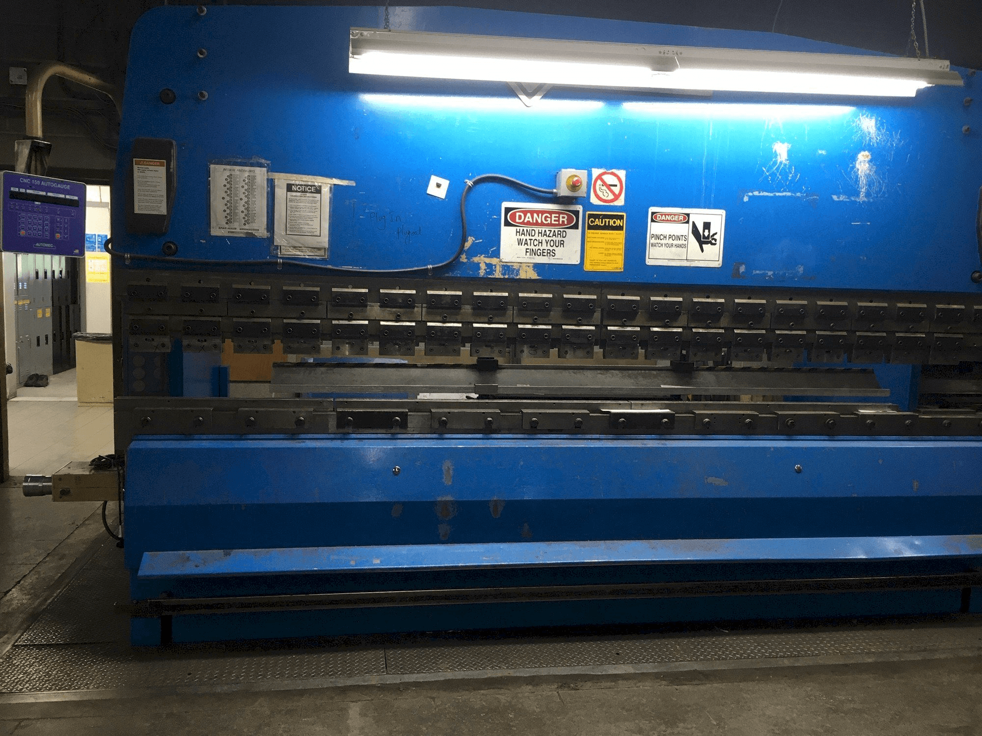 Front view of PROMECAM 204 machine