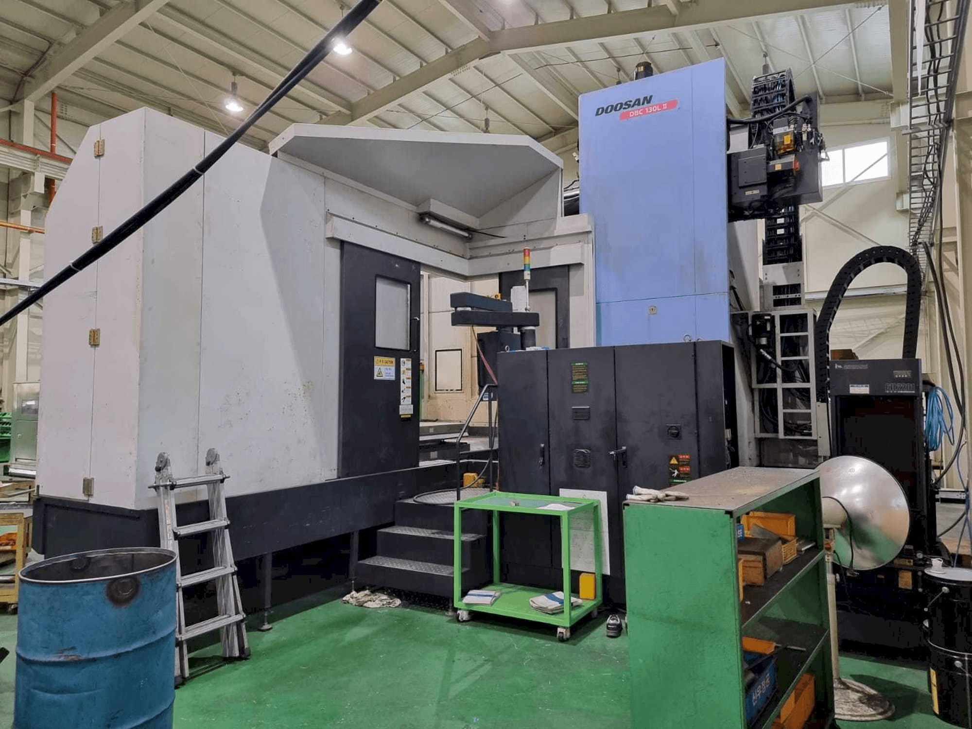 Вид станка Doosan DBC 130L II спереди