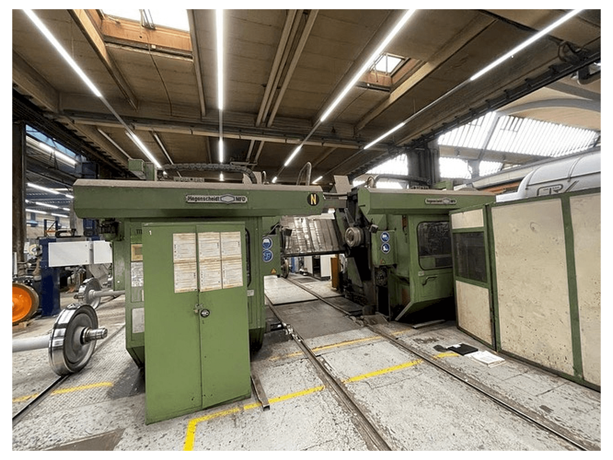 Вид станка Hegenscheidt PN 190 спереди