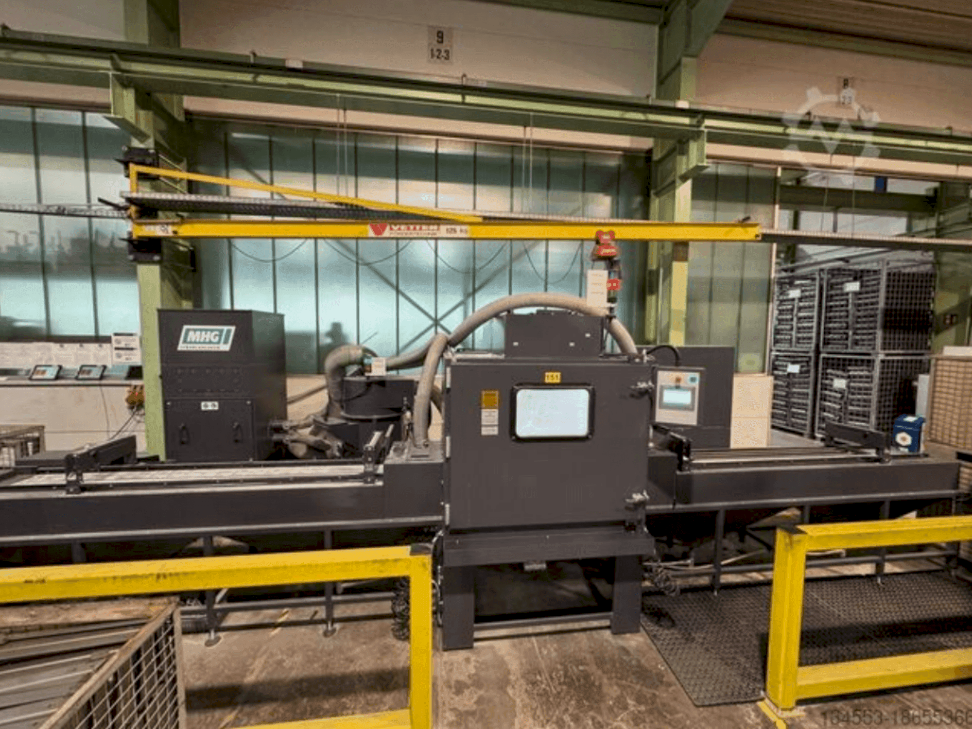 Вид станка MHG SMG 160 спереди