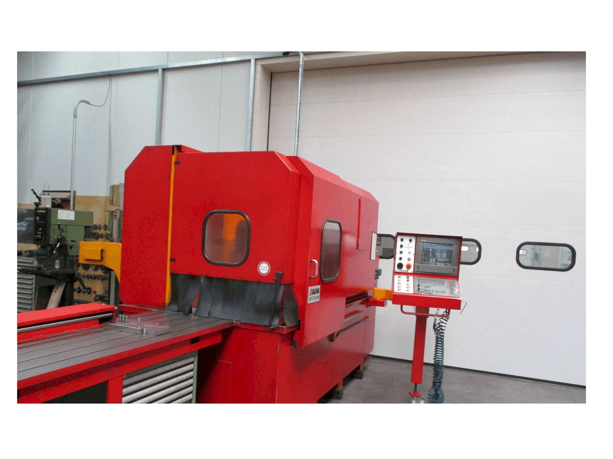 Вид станка ALMA SWITZERLAND Alma Hbz-500 спереди