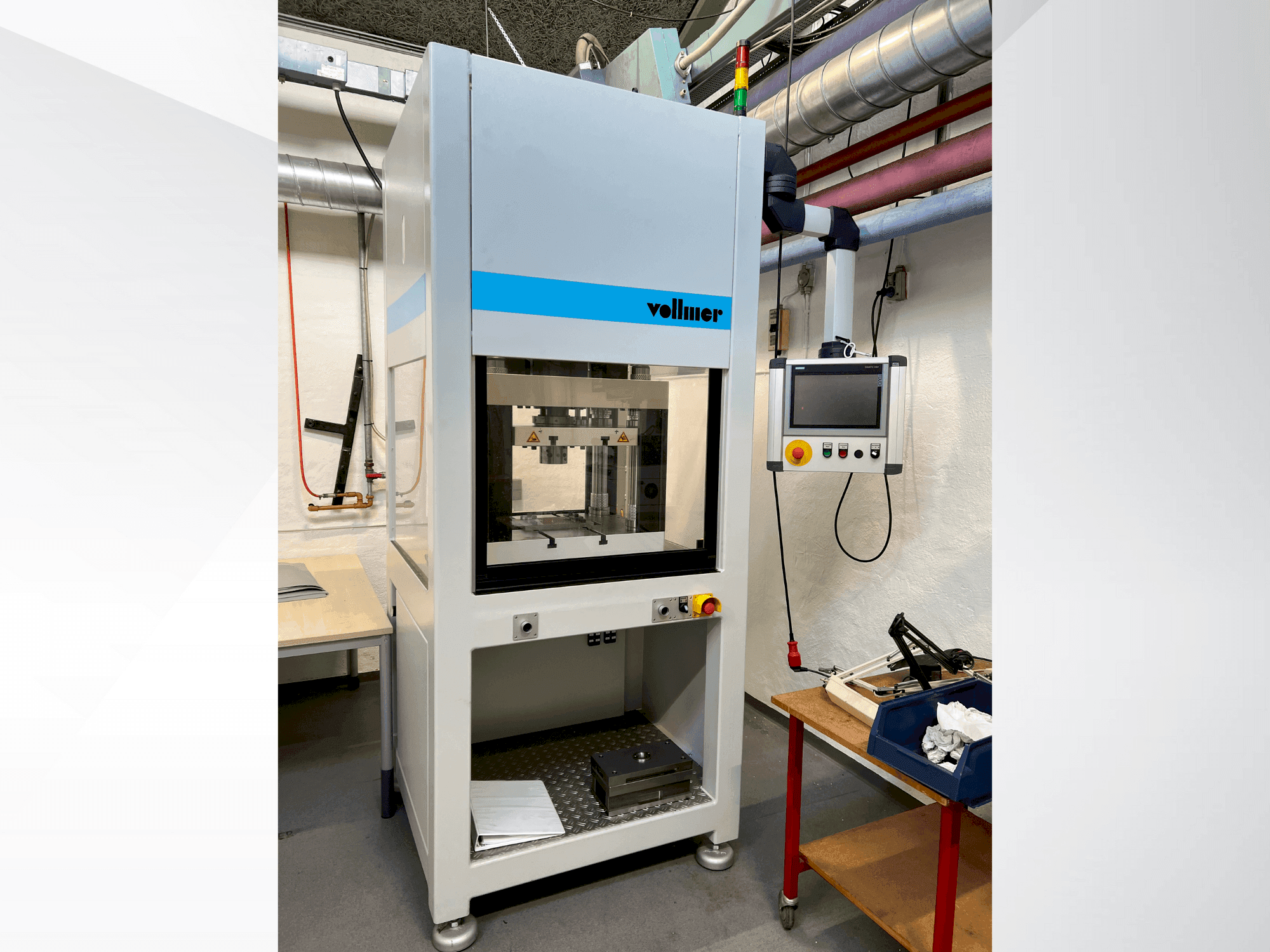 Вид станка VOLLMER W 2506 спереди