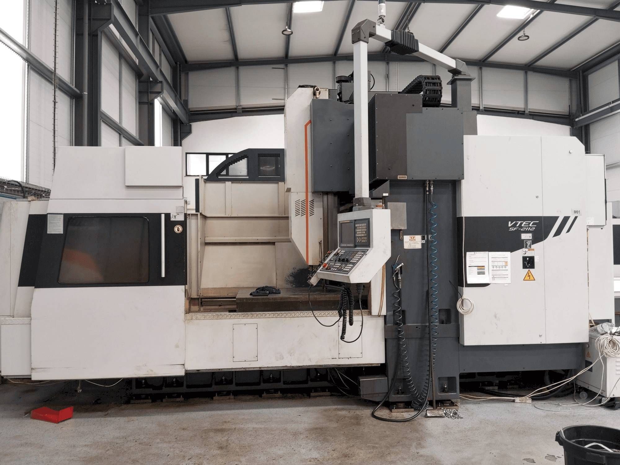 Вид станка Vision Wide VTEC SF-2112 спереди