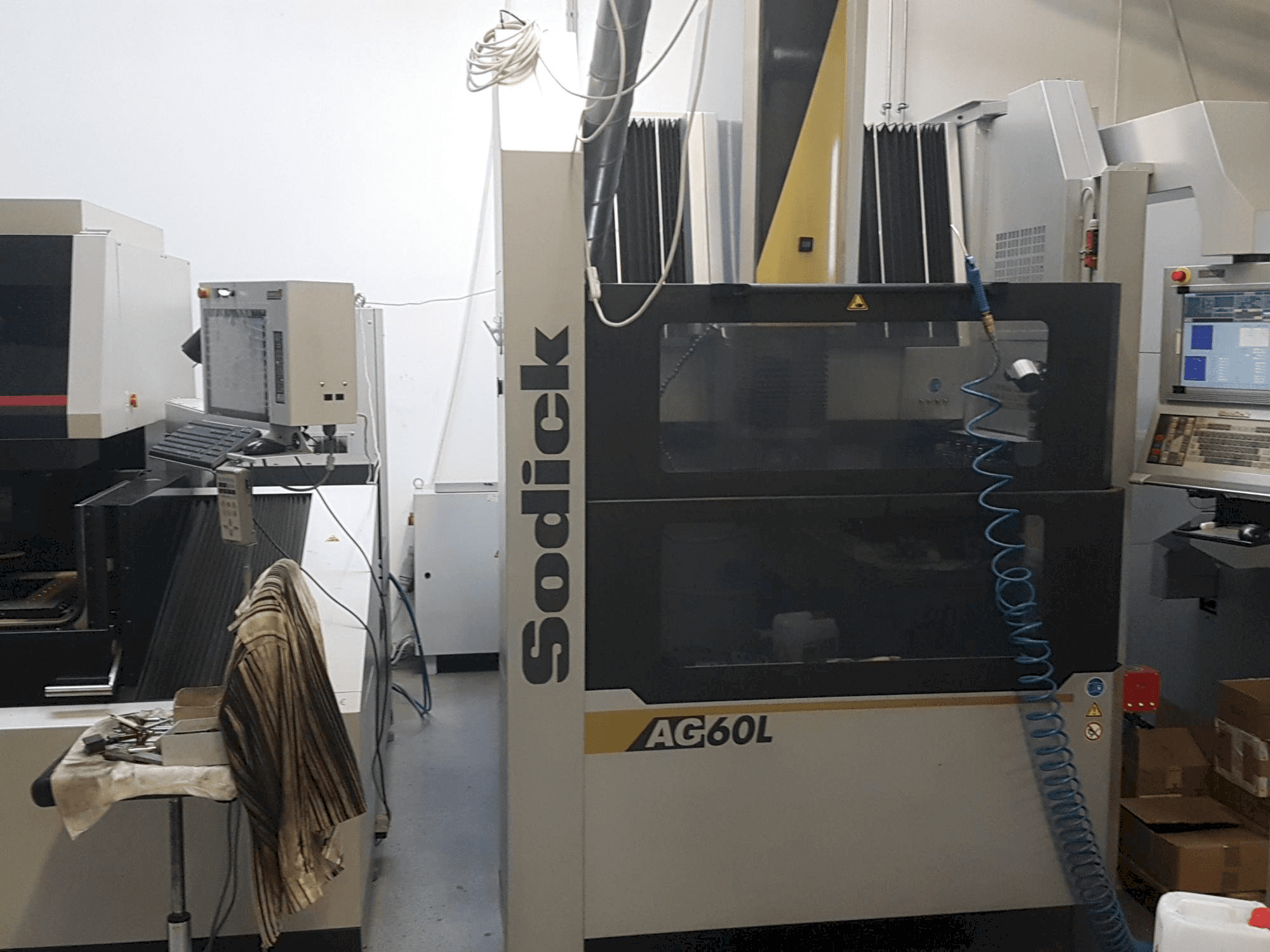 Front view of Sodick AG60L machine