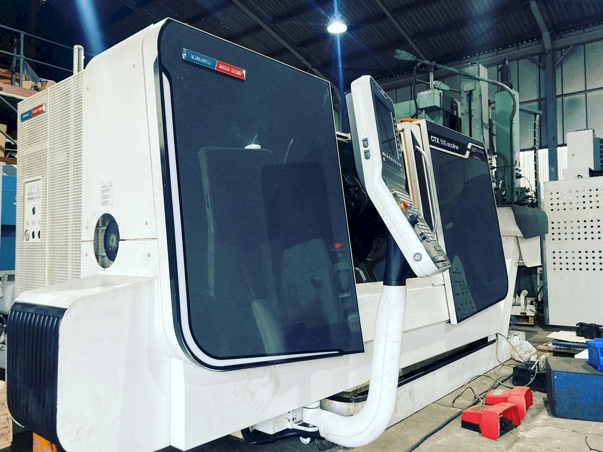 Вид станка с DMG Mori Seiki CTX 510 ECO правой стороны