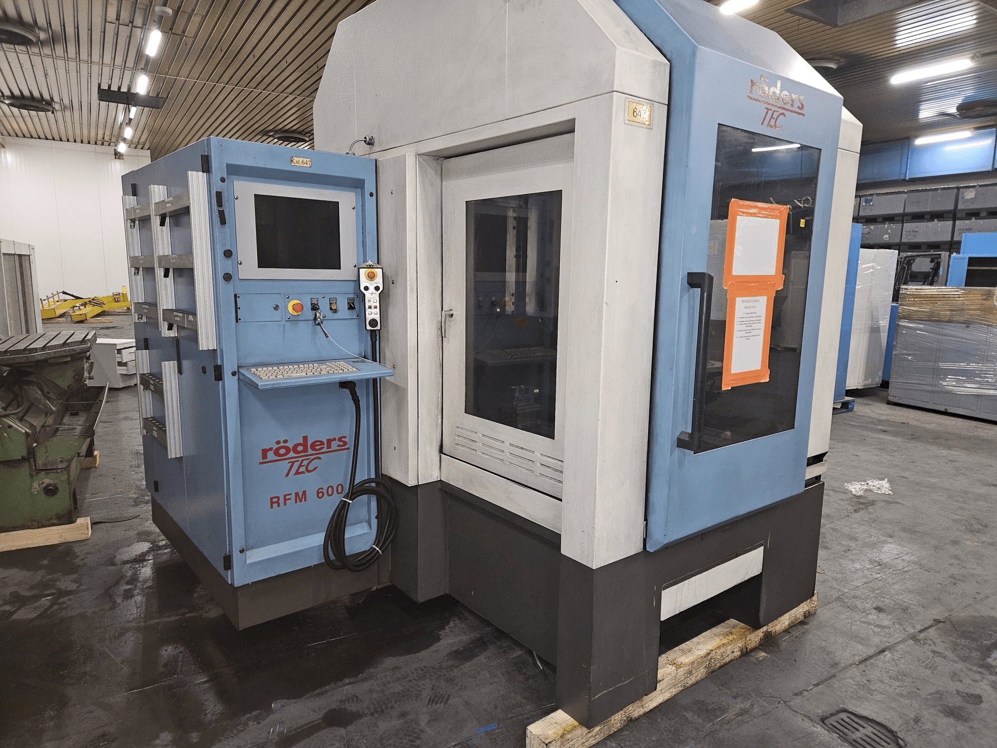 Вид станка RÖDERS RFM 600/2 спереди