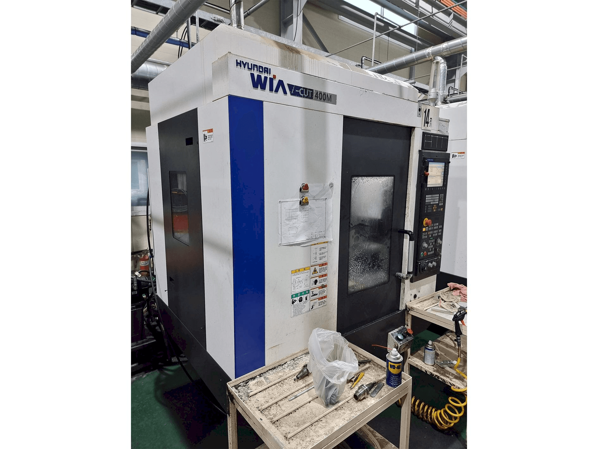 Вид станка Hyundai Wia i-CUT400M спереди