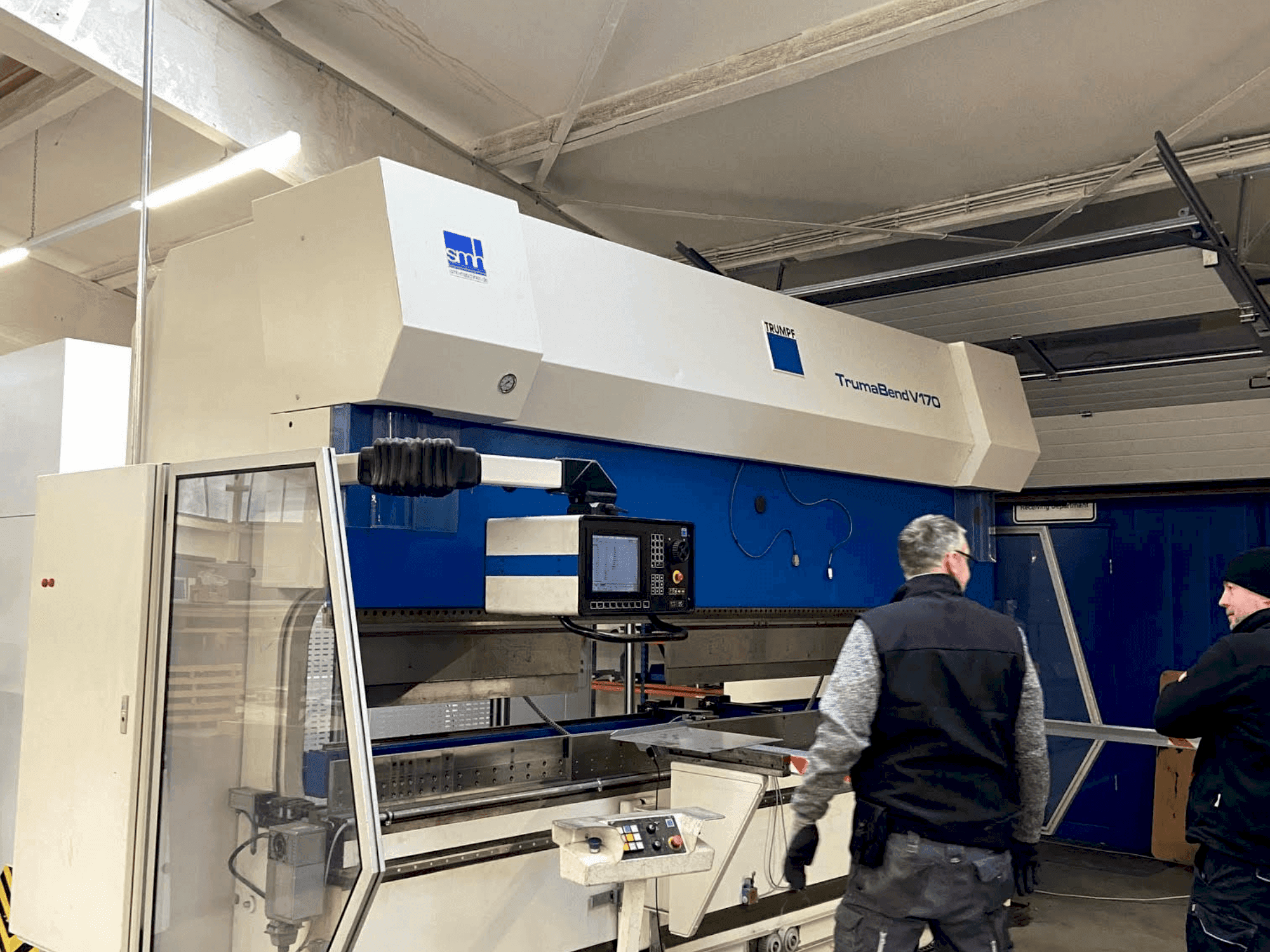 Вид станка TRUMPF TrumaBend V170 спереди