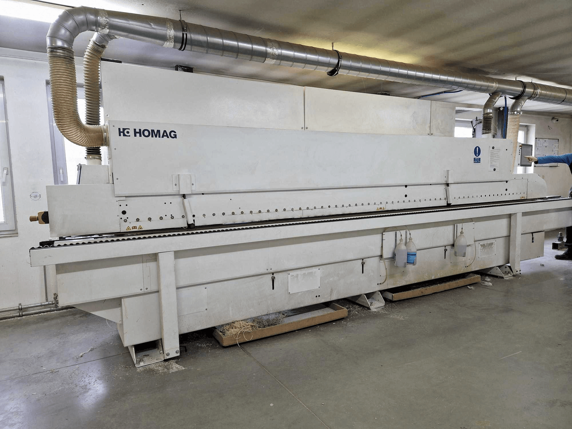 Вид станка HOMAG Edgeteq S-390 Optimat KDF 860C спереди
