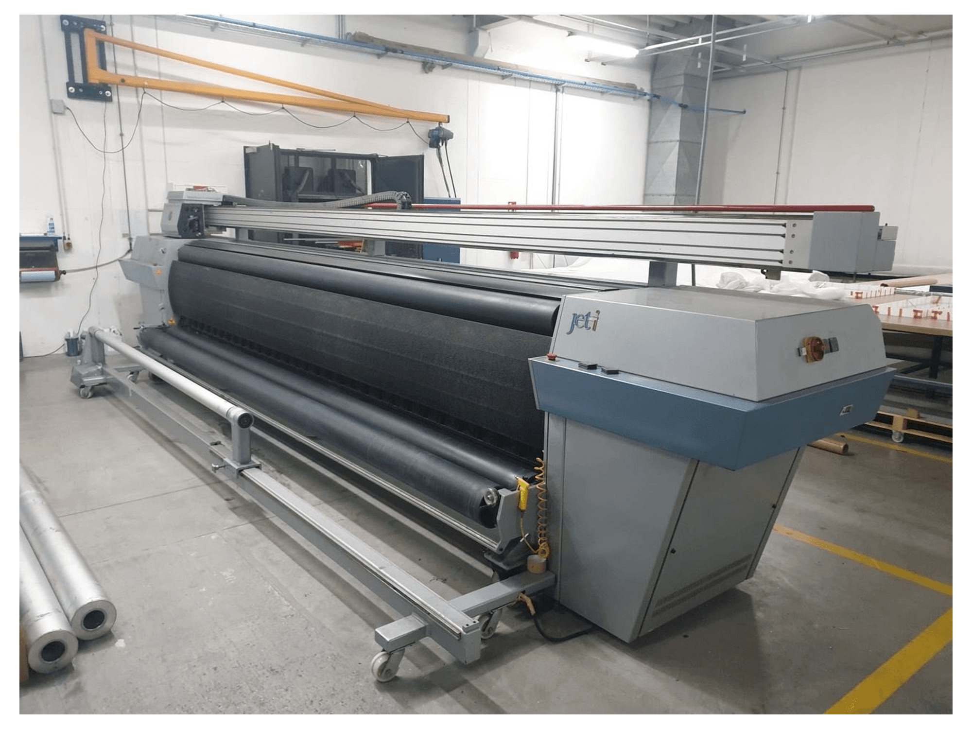 Вид станка JETI 5000 спереди