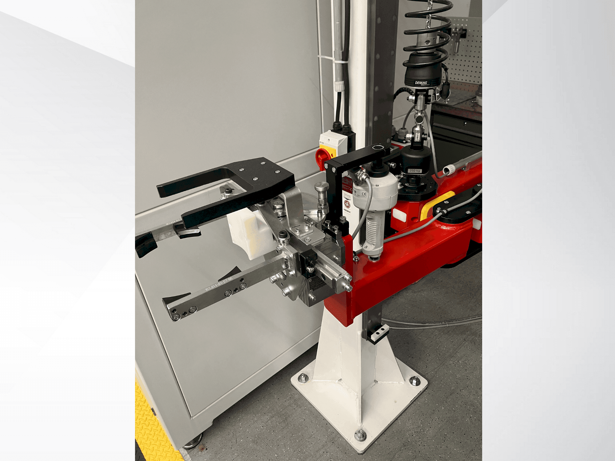 Вид станка MIRECS EasyLift спереди