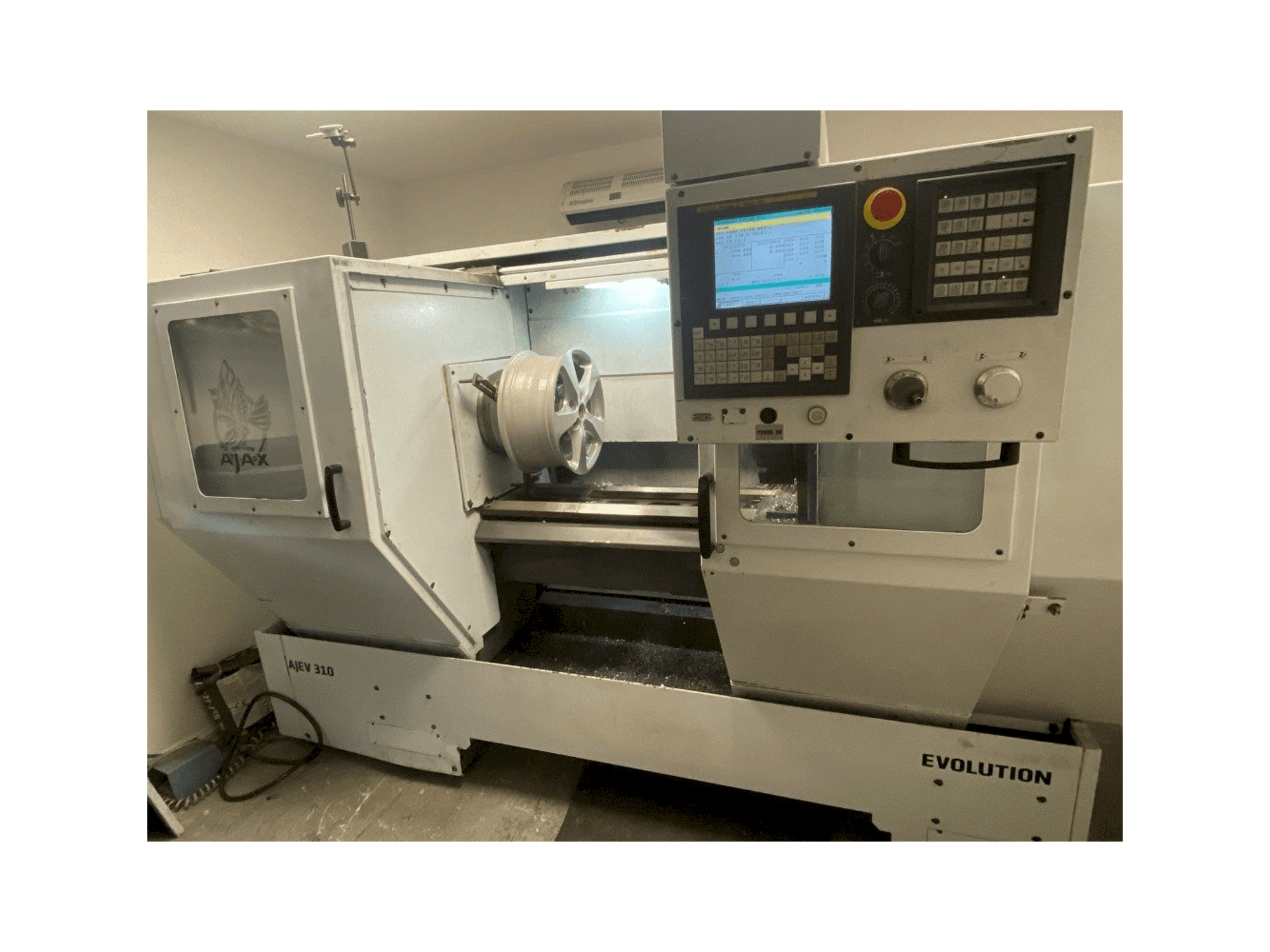 Вид станка AJAX EVOLUTION AJEV 310 спереди