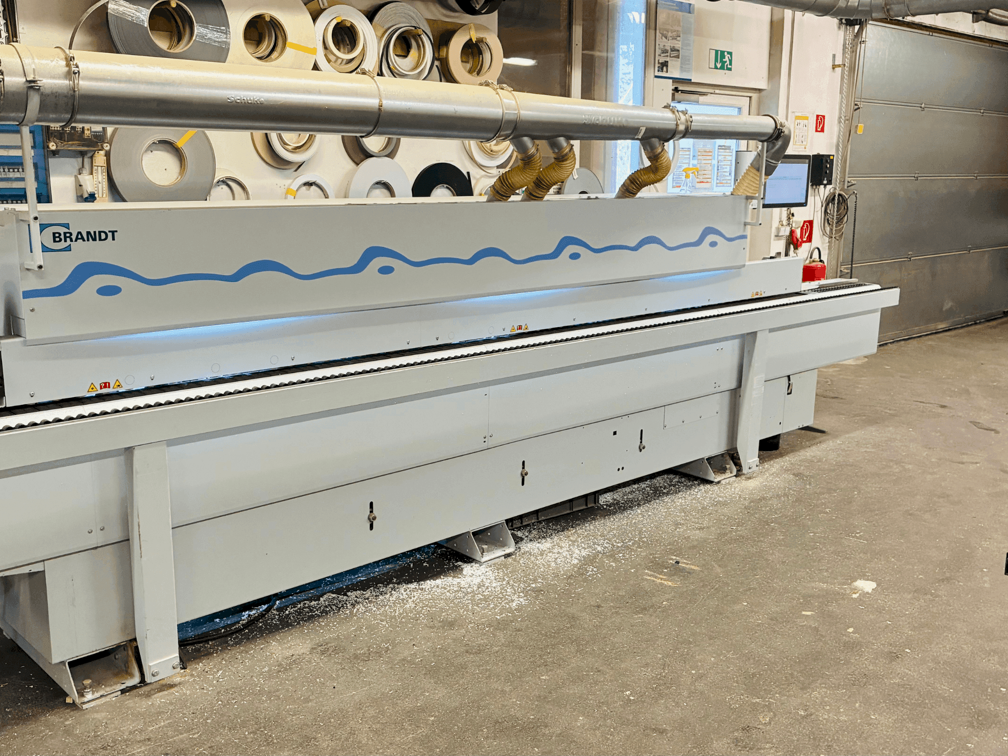 Вид станка BRANDT OPTIMAT KDF 440 C спереди