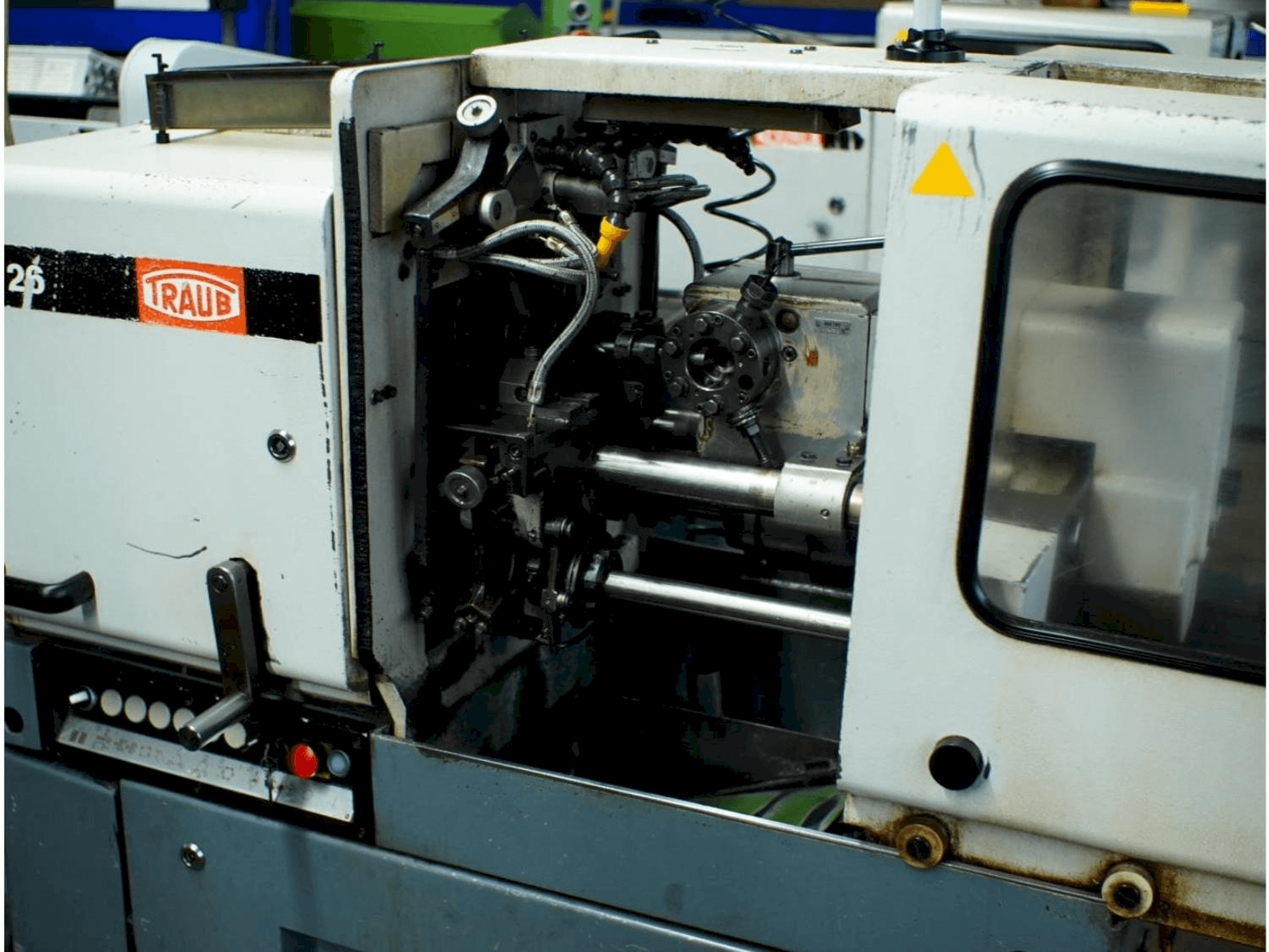 Вид станка TRAUB TK42 спереди