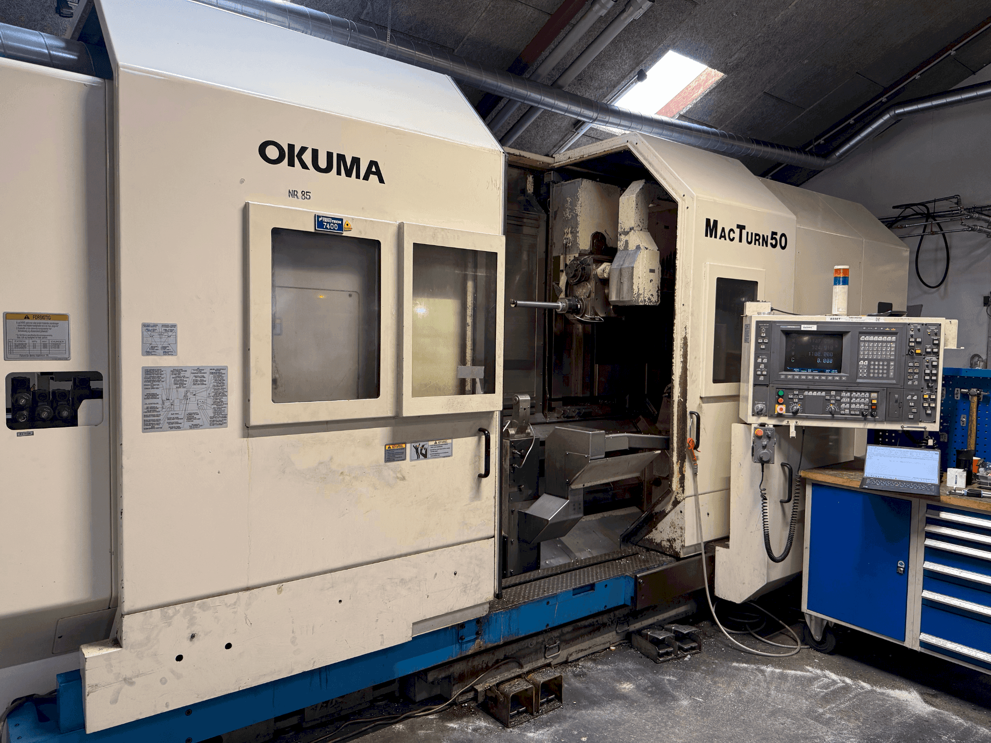 Вид станка Okuma MacTurn 50 спереди