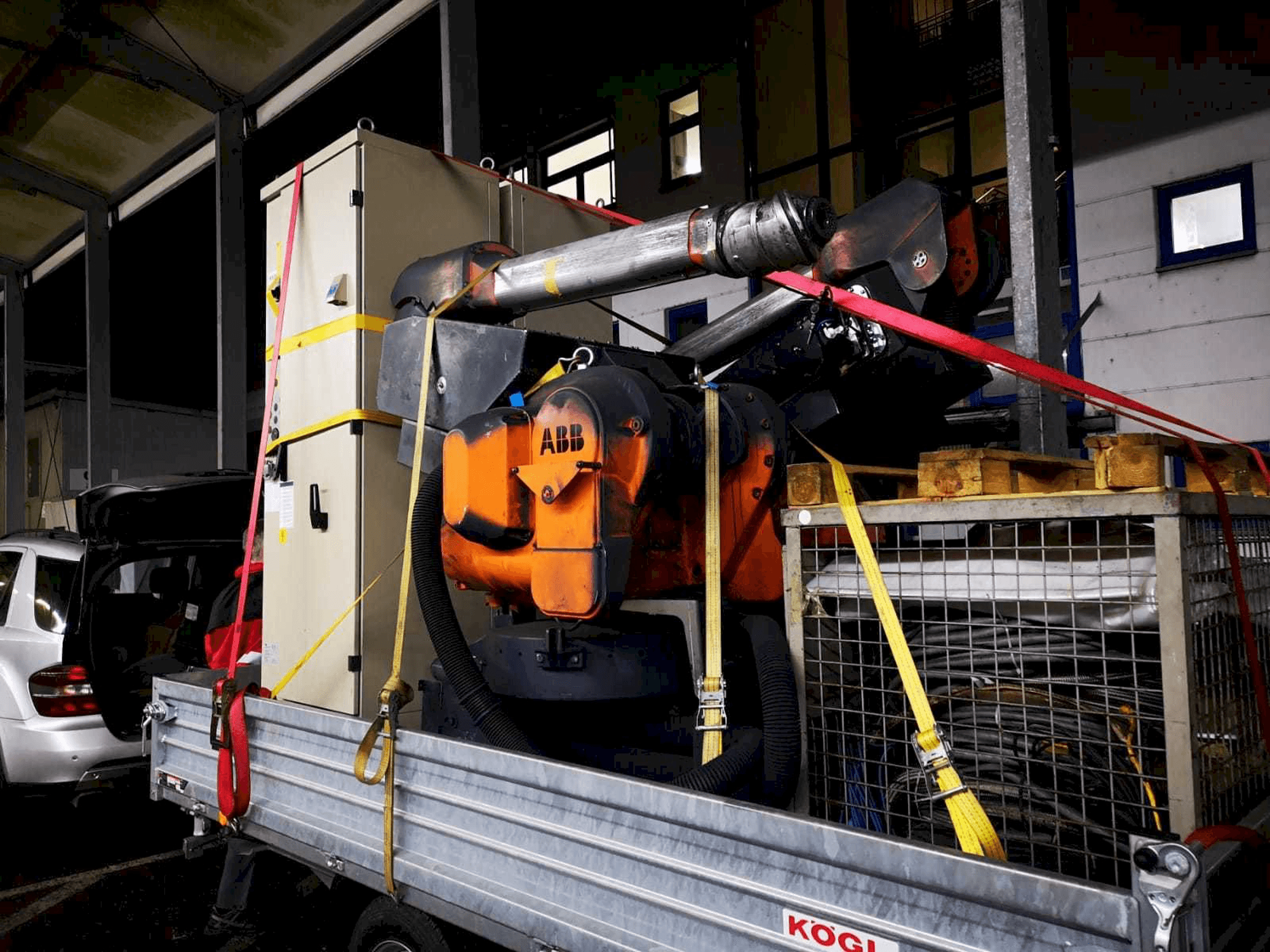 Вид станка ABB IRB 5400 спереди