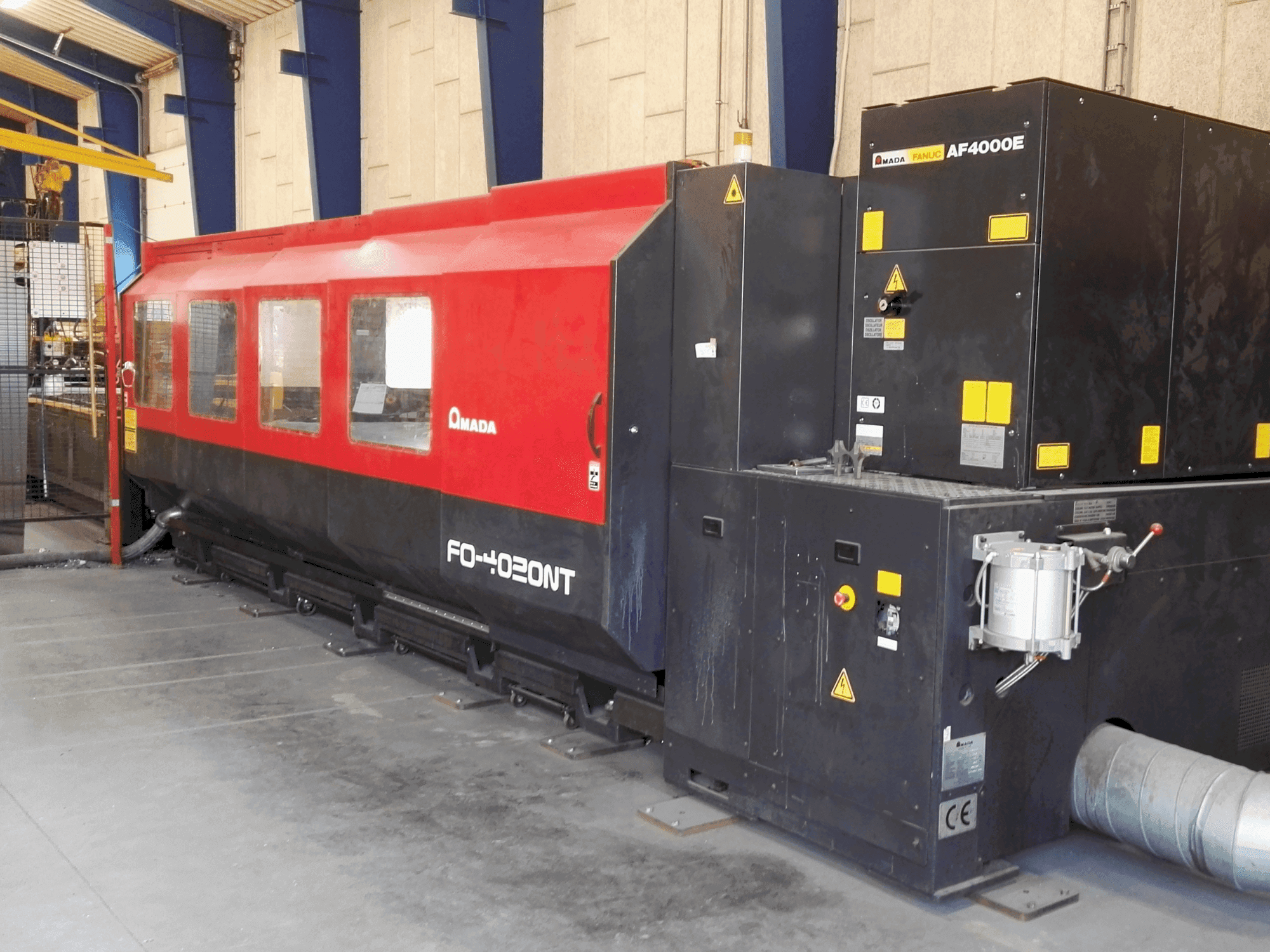 Вид станка AMADA FO-4020NT (2005) спереди