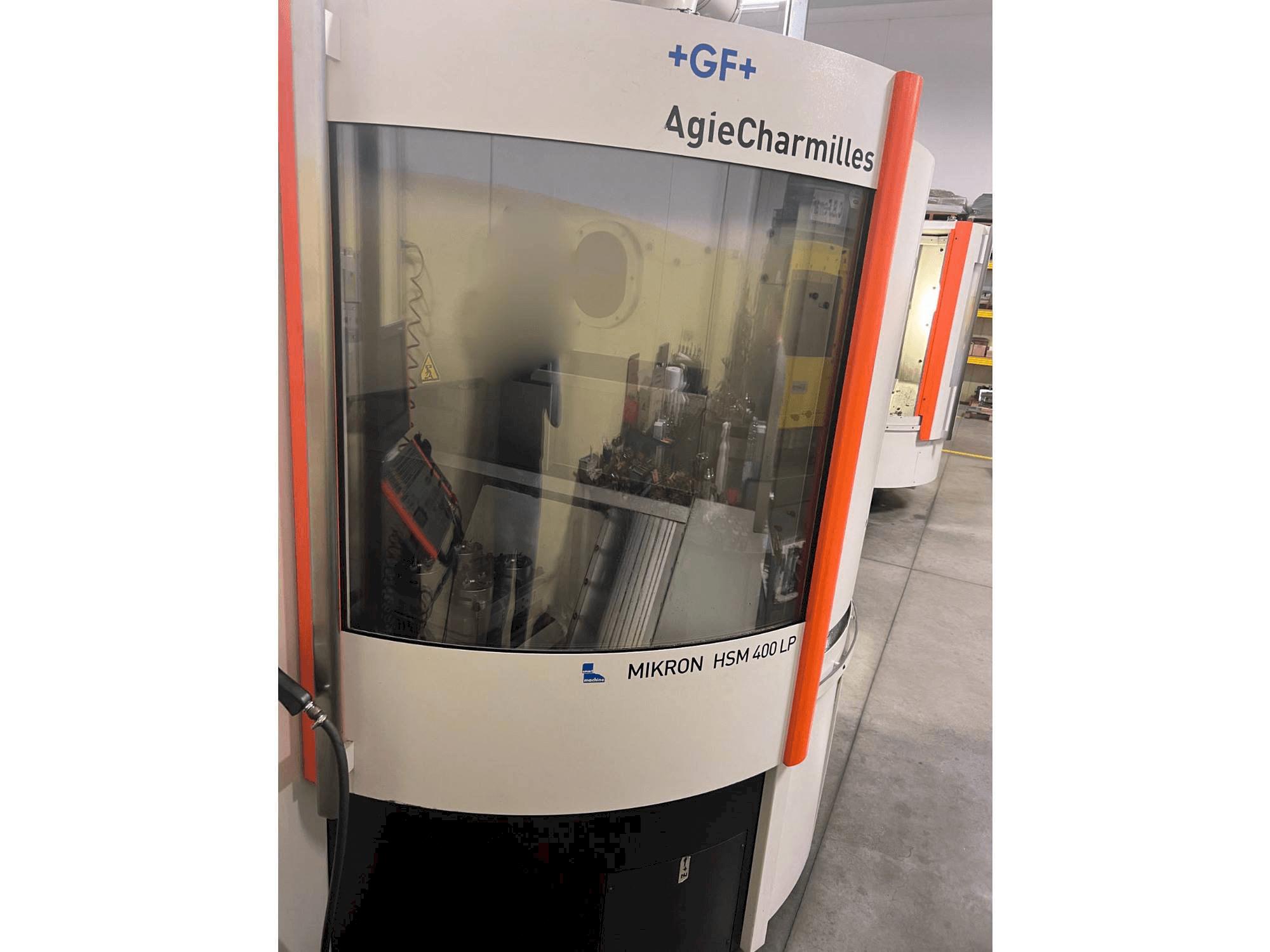 Вид станка AgieCharmilles MIKRON HSM 400 LP спереди
