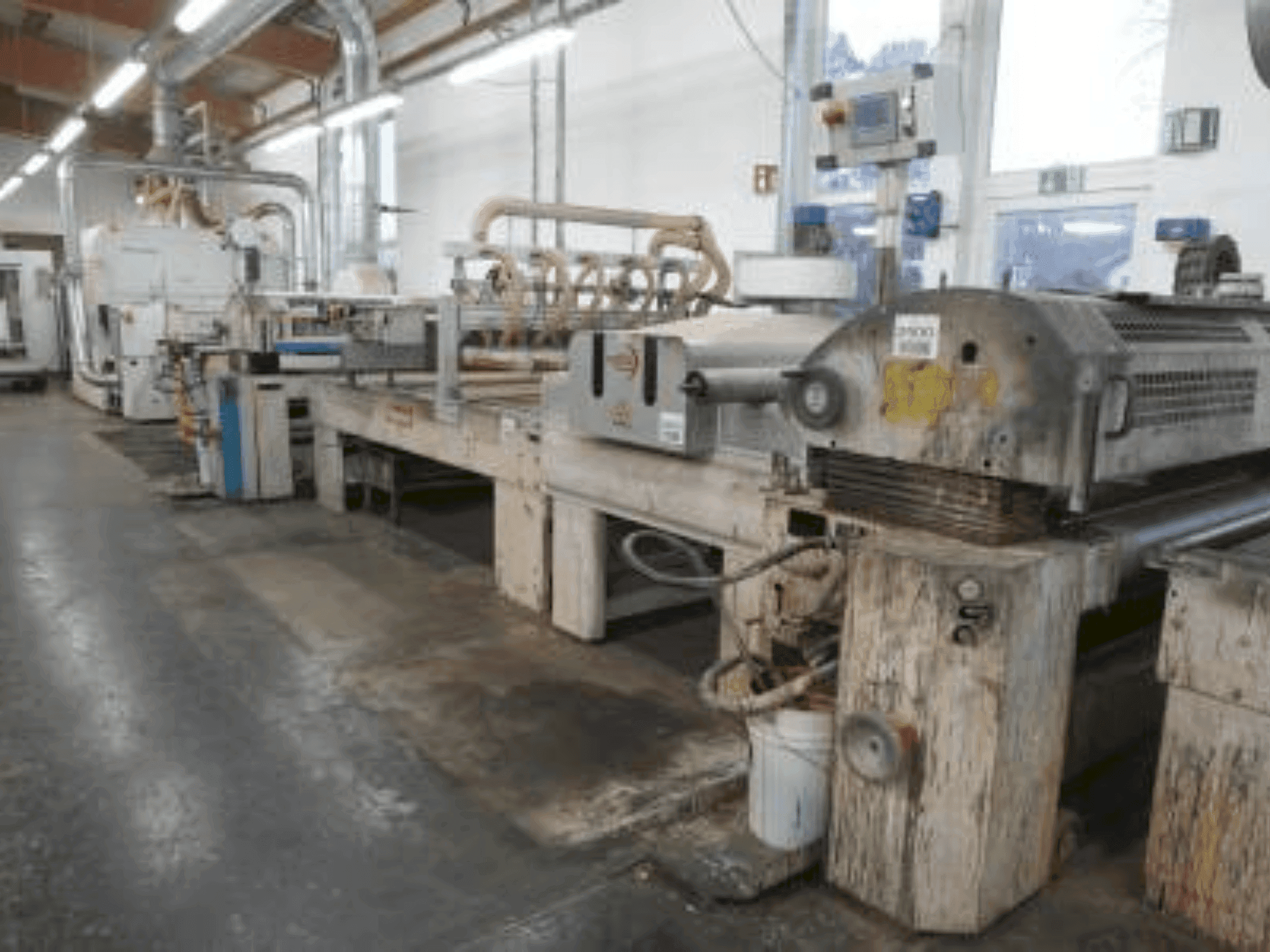 Вид станка HEESEMANN HEESEMANN BÜRKLE (2001) спереди