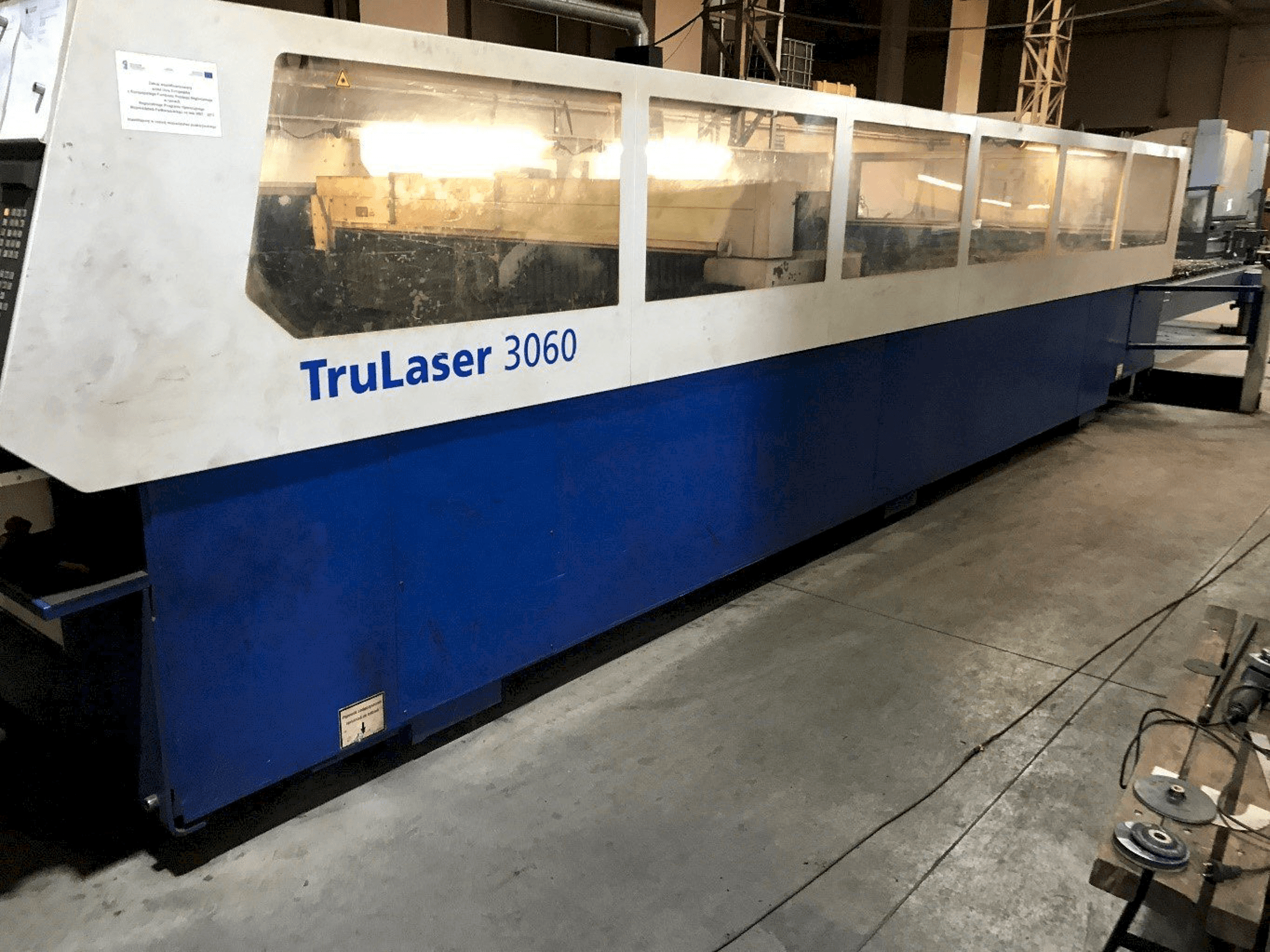 Вид станка Trumpf Trulaser 3060 спереди