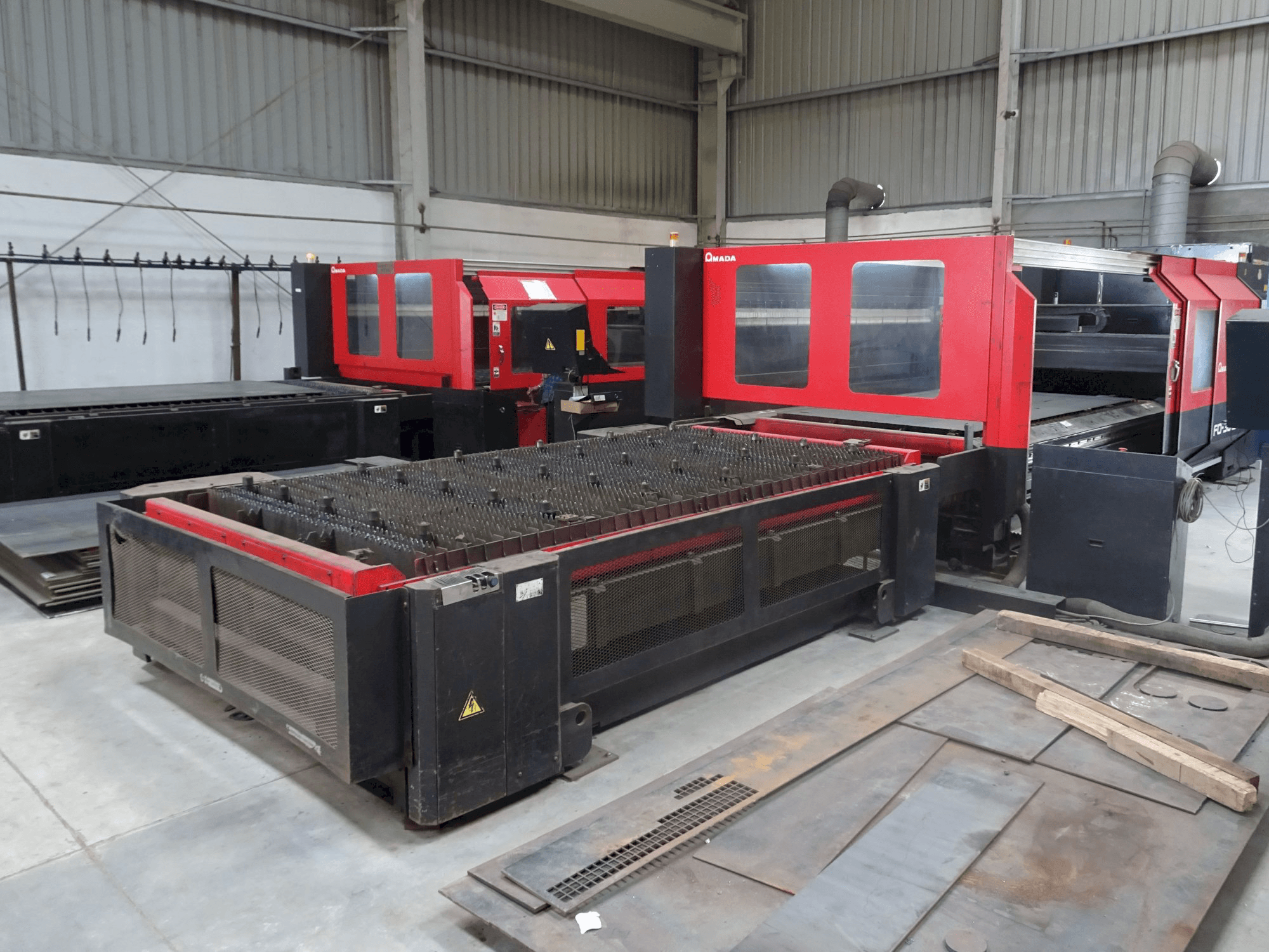 Right view of AMADA F03015 NT Machine