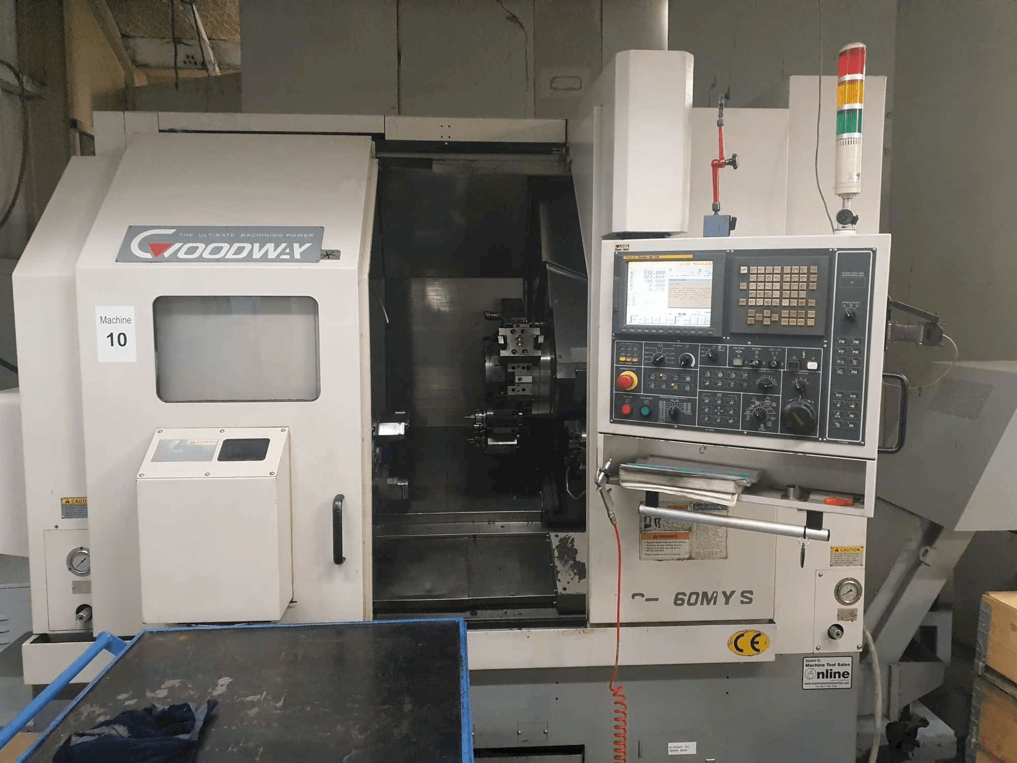 Вид станка Goodway GS-260MYS спереди