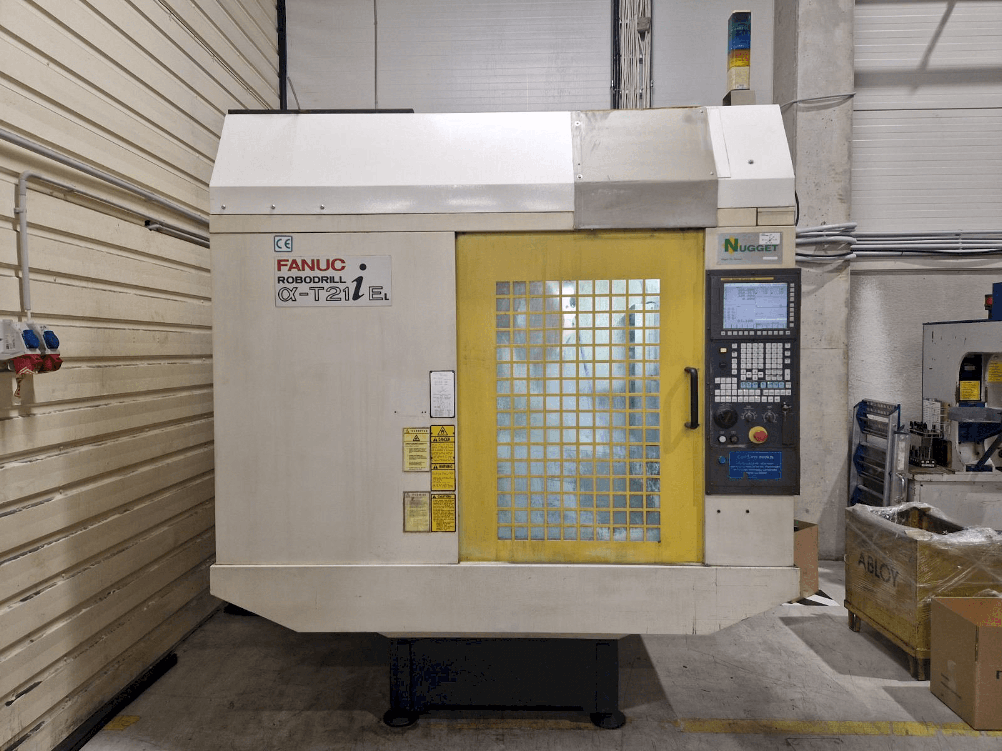 Вид станка FANUC Robodrill a-T21iEL спереди